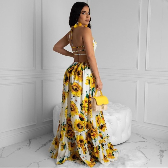 Sunflower Open Back Maxi Dress Sleeveless Sundress - Picture 2 of 8